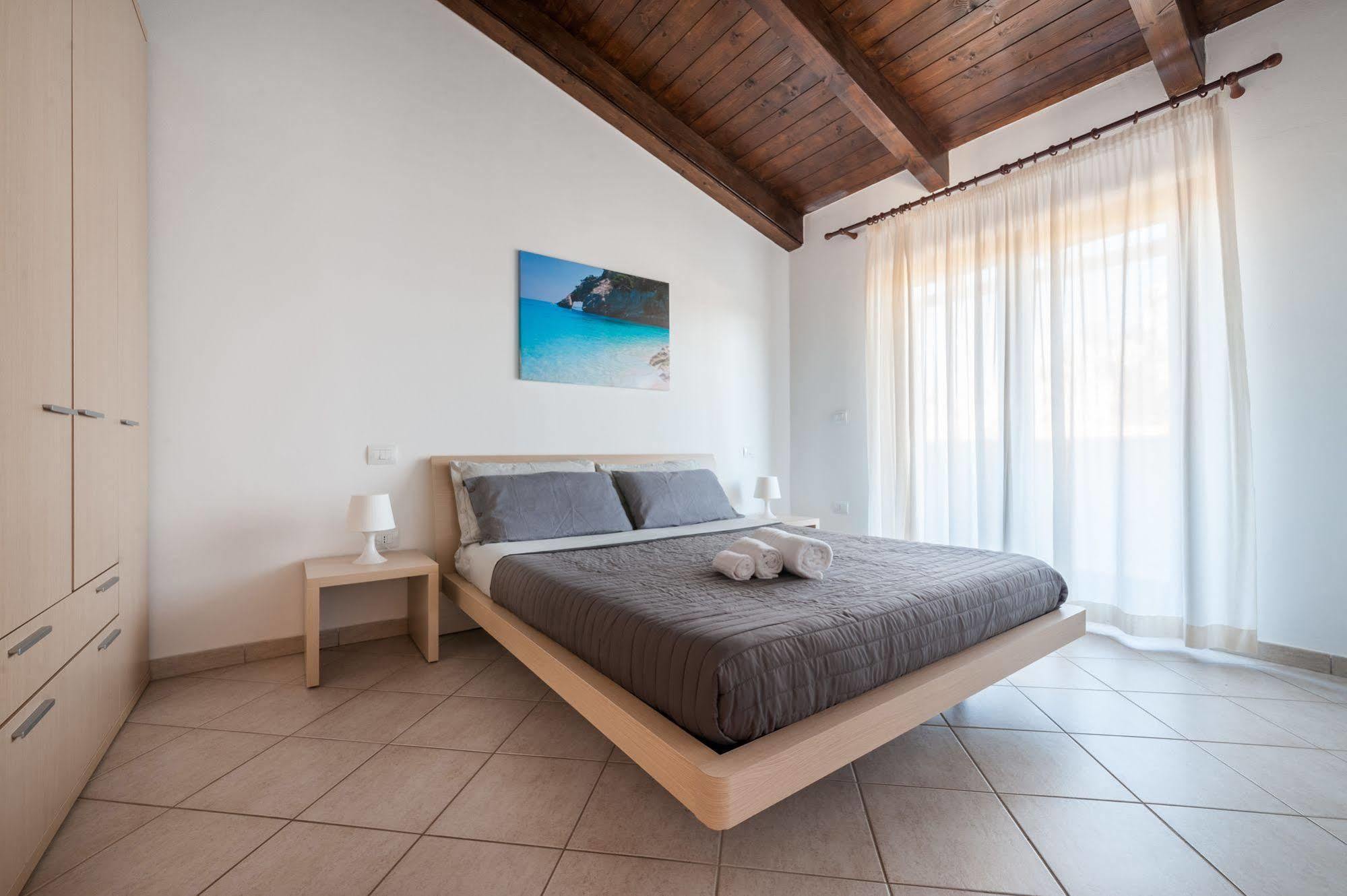Gravina Resort Costa Paradiso Bagian luar foto