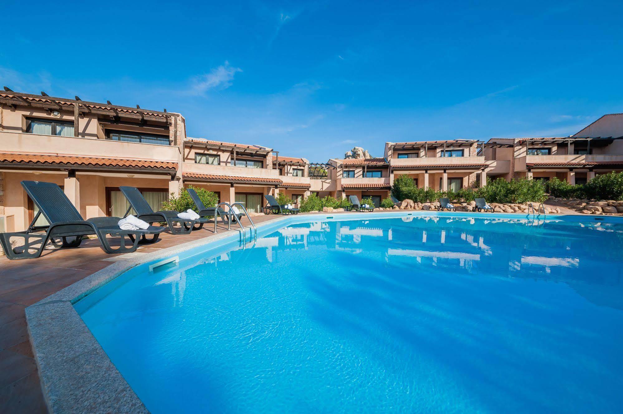 Gravina Resort Costa Paradiso Bagian luar foto