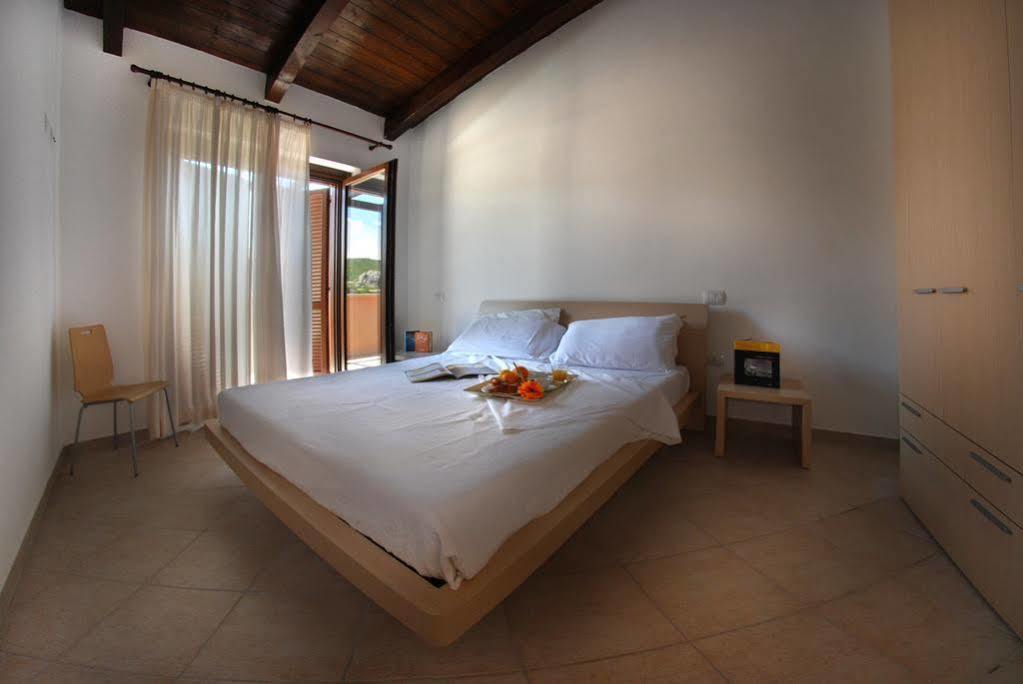 Gravina Resort Costa Paradiso Bagian luar foto