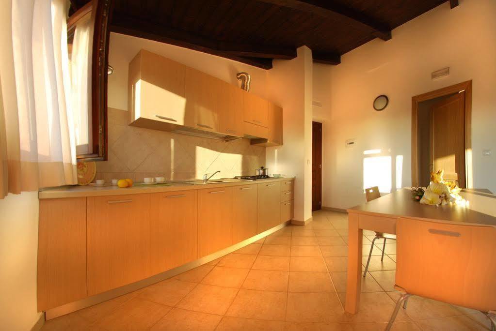 Gravina Resort Costa Paradiso Bagian luar foto